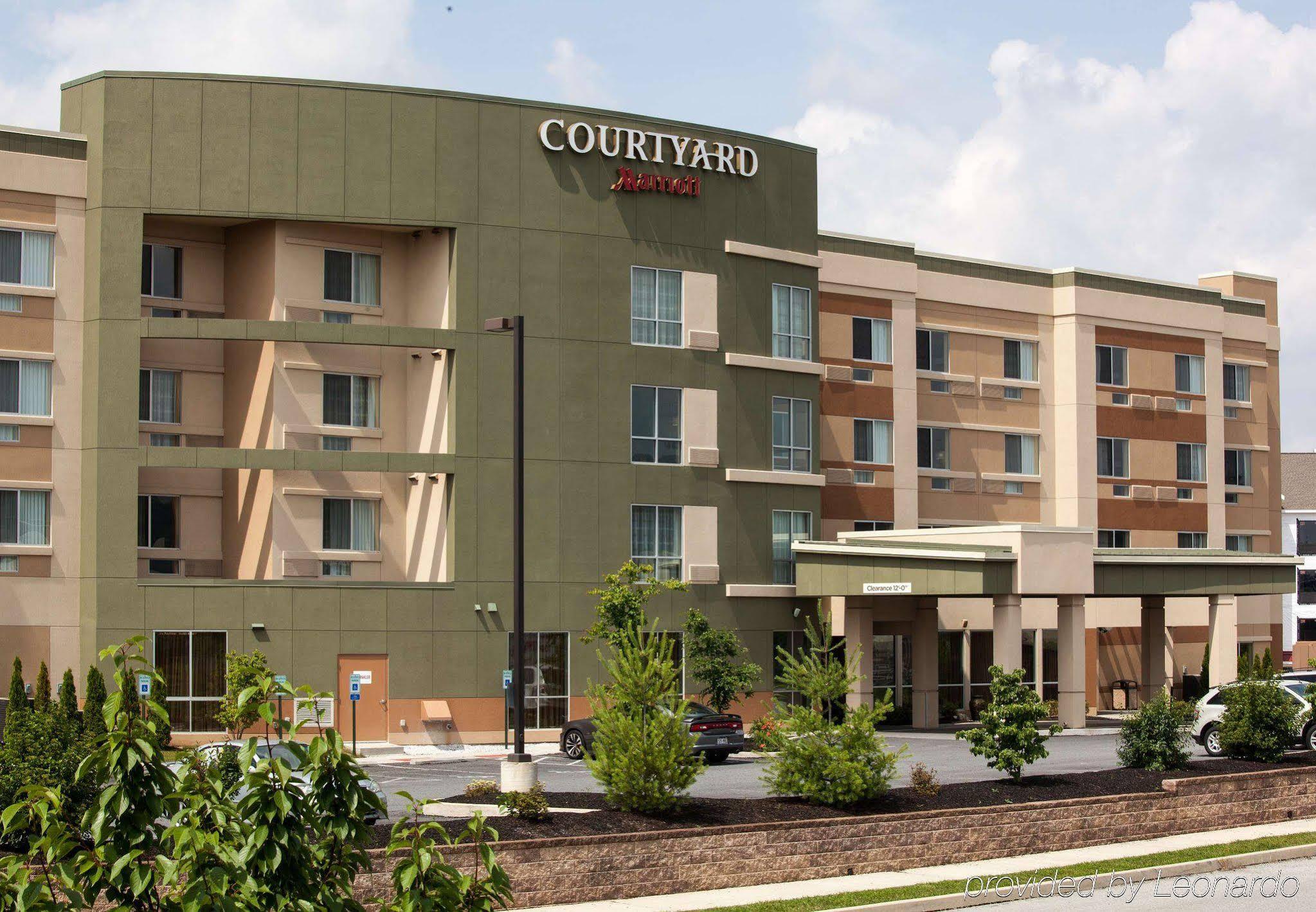 Hotel Courtyard By Marriott York Esterno foto