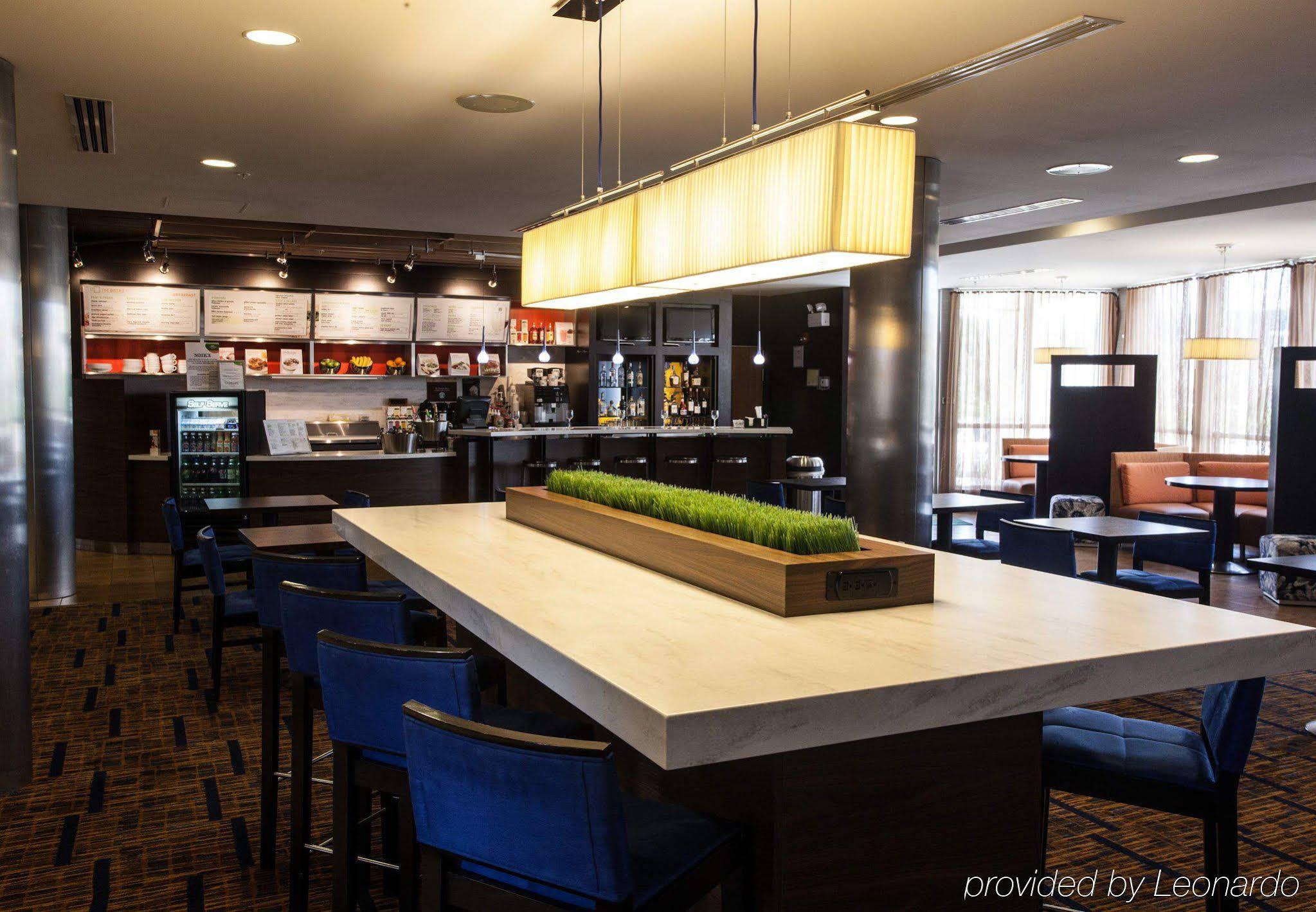Hotel Courtyard By Marriott York Esterno foto