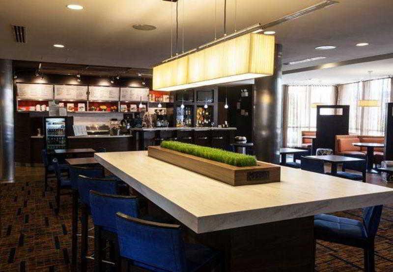 Hotel Courtyard By Marriott York Esterno foto