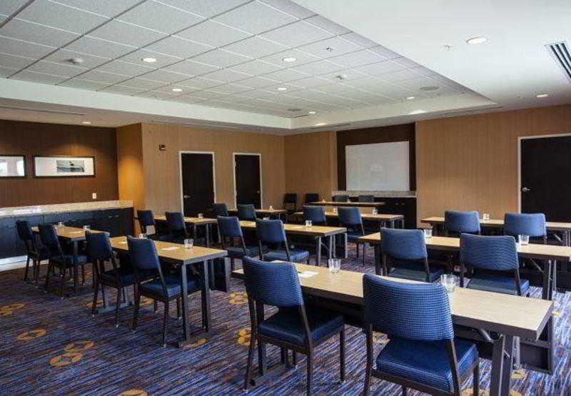 Hotel Courtyard By Marriott York Esterno foto
