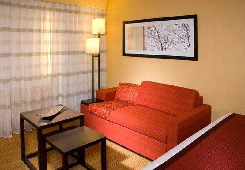 Hotel Courtyard By Marriott York Esterno foto